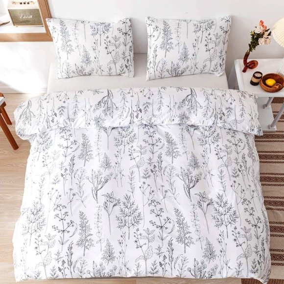 Other - QUEEN SIZE DUVET COVER 3-PIECE BLACK & WHITE FLORAL COMFORTER BEDDING SET NWT